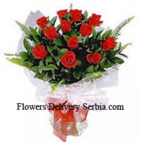 11 Radiant Red Roses